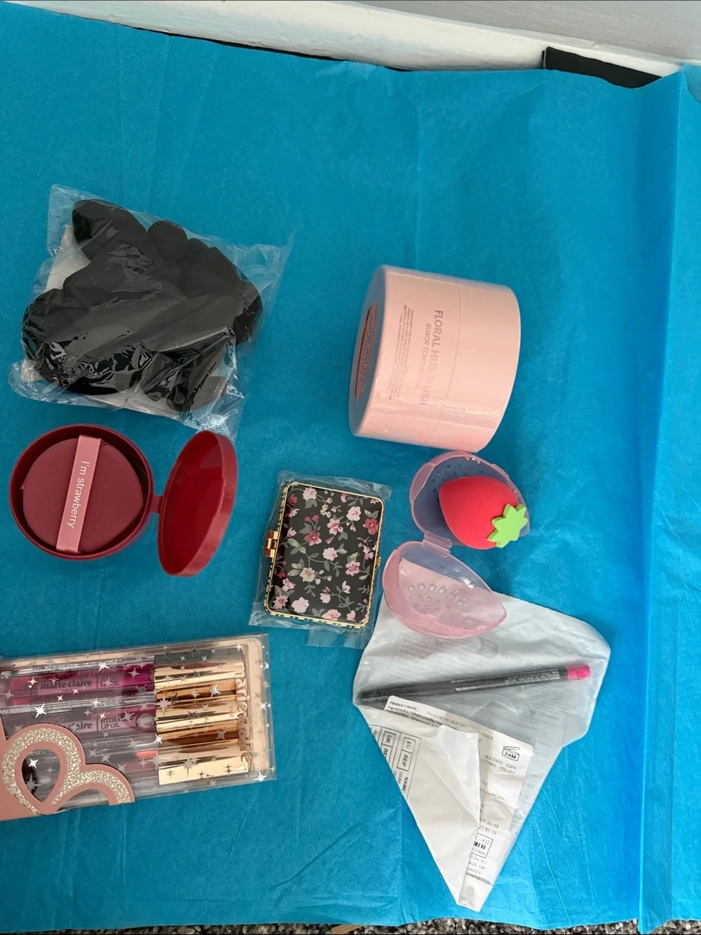 Assorted Party Beauty Accessories - Black & Pink Set